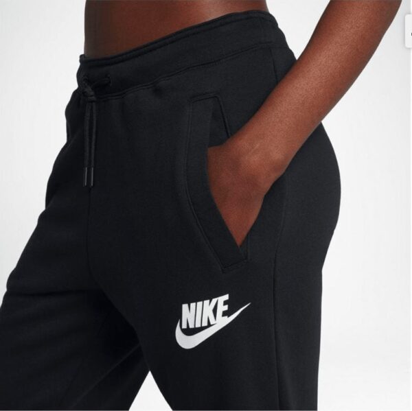 nike rally slim fit joggers